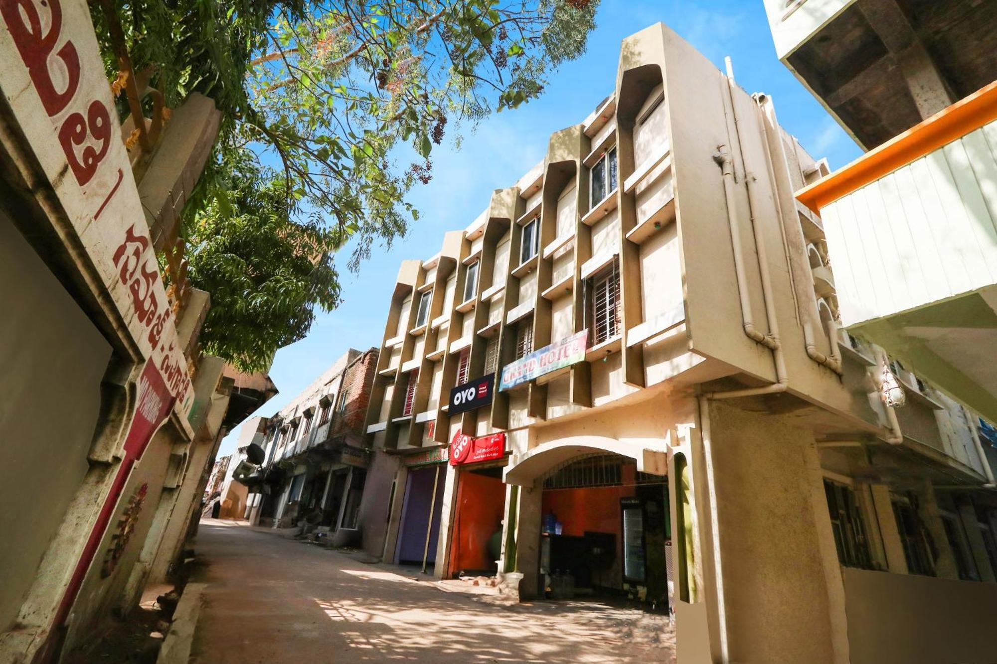 Hotel O Grand Hotel And Lodge Sangareddy Dış mekan fotoğraf