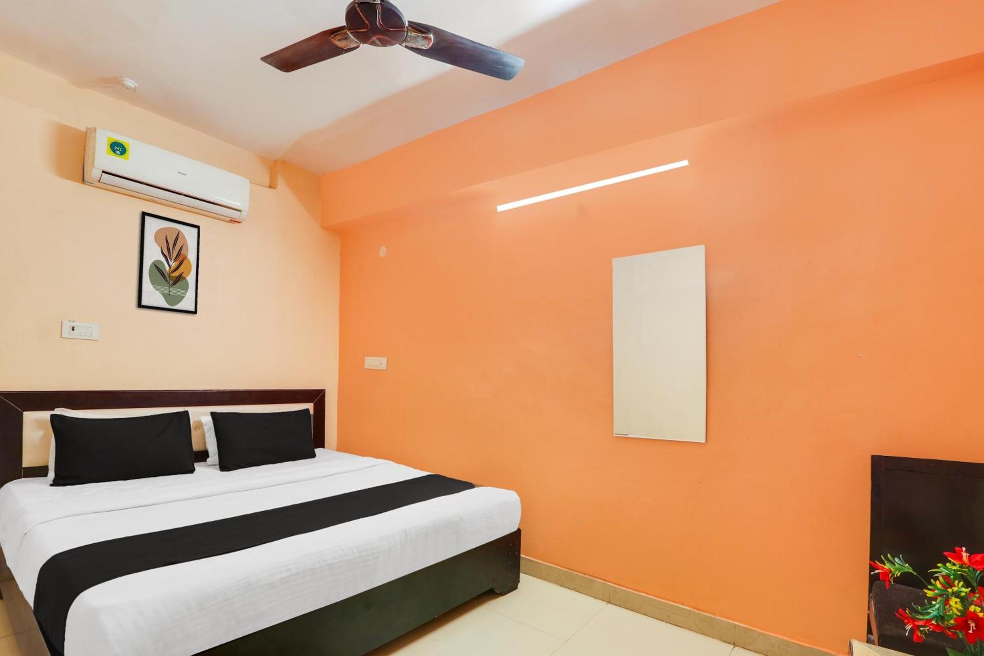 Hotel O Grand Hotel And Lodge Sangareddy Dış mekan fotoğraf
